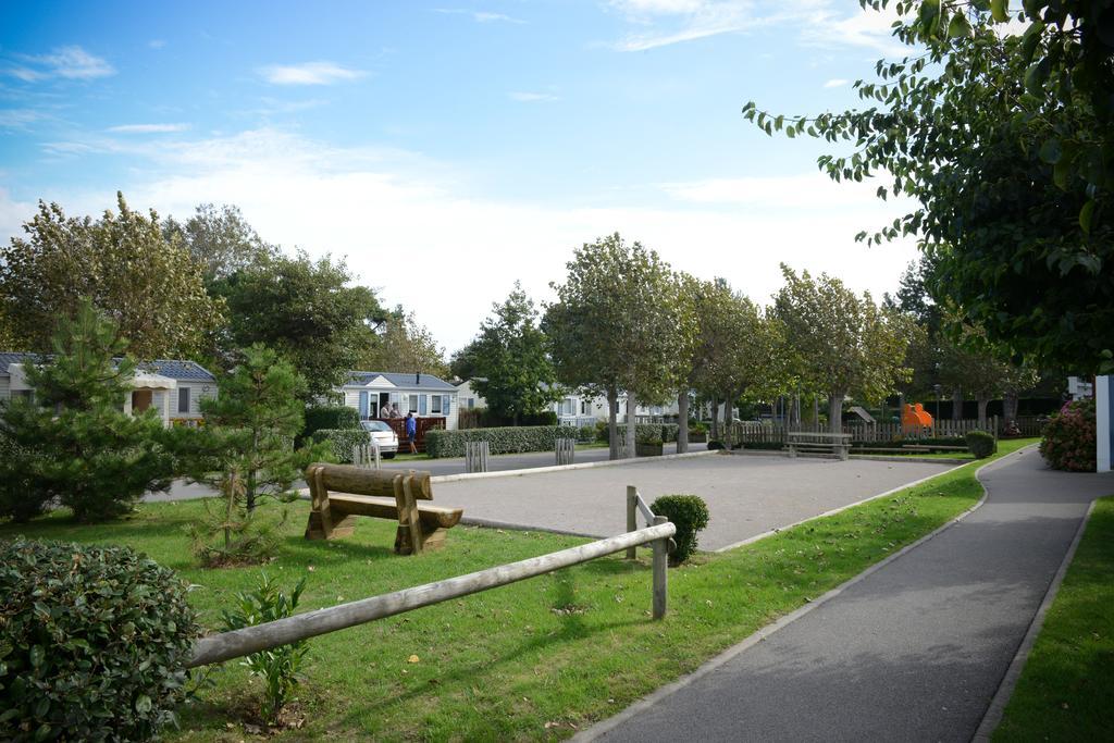 Camping La Foret Stella-Plage Exterior foto